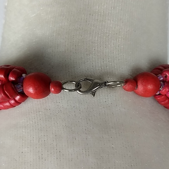 Handmade Fashion Accessories Statement Necklace - Picture 3 of 3